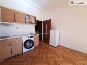 Pronájem bytu 1+kk, Praha - Vinohrady, Jana Masaryka, 26 m2