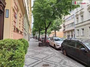 Pronájem bytu 1+kk, Praha - Vinohrady, Jana Masaryka, 26 m2