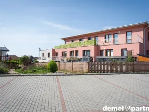 Prodej bytu 2+kk, Lavičky, 43 m2