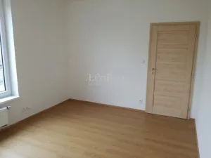 Pronájem rodinného domu, Praha - Letňany, Škarvadova, 154 m2