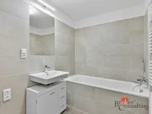 Pronájem bytu 2+kk, Praha - Bohnice, Pekařova, 51 m2