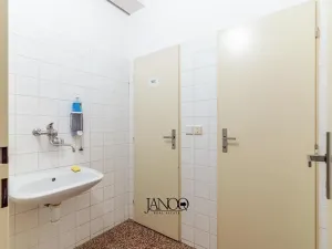 Pronájem kanceláře, Bílovice nad Svitavou, 87 m2