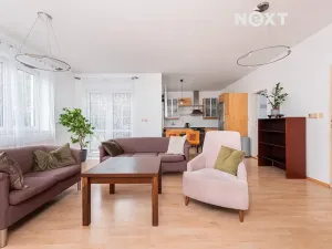 Prodej rodinného domu, Horní Jelení, Dvorská, 160 m2