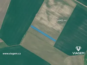Prodej podílu pole, Násedlovice, 2722 m2