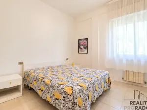 Prodej bytu 3+1, Silville,, 79 m2