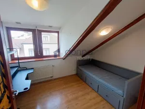 Pronájem bytu 3+kk, Praha, Klapkova, 90 m2