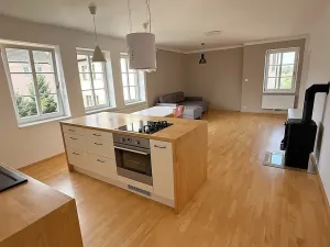 Pronájem bytu 3+kk, Liberec, Jugoslávská, 89 m2