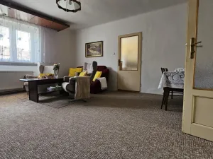 Prodej rodinného domu, Rousínov, Sušilovo náměstí, 175 m2