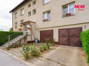 Prodej bytu 3+1, Brloh, 69 m2