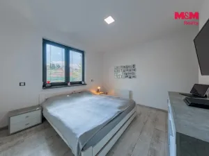 Prodej rodinného domu, Pila, 163 m2