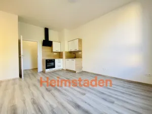 Pronájem bytu 2+kk, Ostrava - Poruba, Porubská, 42 m2