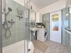 Prodej bytu 3+1, Praha - Kobylisy, Kurkova, 67 m2