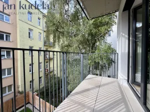 Pronájem bytu 1+kk, Brno, Hvězdová, 32 m2