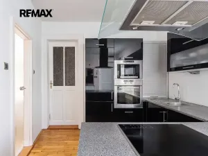 Prodej bytu 3+1, Praha - Nusle, Jaromírova, 80 m2