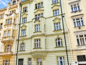 Pronájem bytu 3+kk, Praha, Na Zderaze, 76 m2
