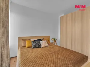 Pronájem bytu 2+kk, Pardubice - Zelené Předměstí, Pod Vinicí, 58 m2