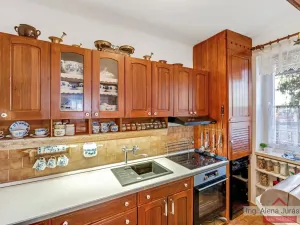 Prodej bytu 3+1, Klecany, Na skalkách, 71 m2