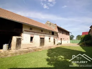 Prodej zemědělské usedlosti, Močovice, 168 m2
