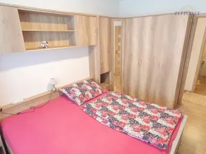 Pronájem bytu 2+kk, Mělník, Sportovní, 42 m2