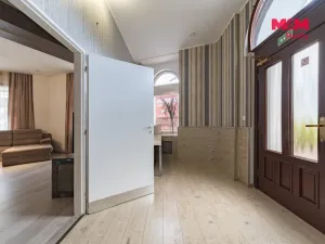 Prodej bytu 5+1, Karlovy Vary, nábřeží Jana Palacha, 340 m2
