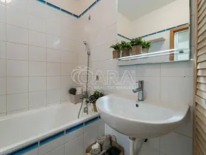 Prodej bytu 2+kk, Praha, Pastevců, 59 m2
