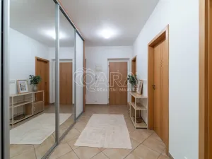 Prodej bytu 2+kk, Praha, Pastevců, 59 m2