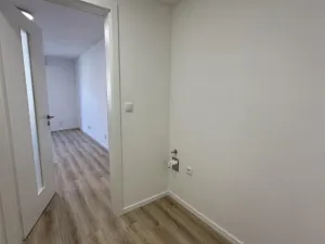 Pronájem bytu 1+kk, Praha - Košíře, Prachnerova, 24 m2