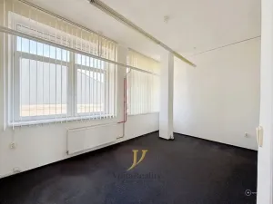 Pronájem obchodního prostoru, Olomouc, Holická, 144 m2
