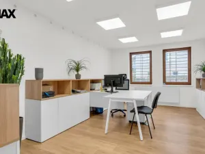 Prodej kanceláře, Třebíč - Stařečka, Sucheniova, 410 m2
