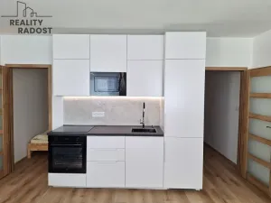 Prodej bytu 2+kk, Teplice, Unčínská, 31 m2