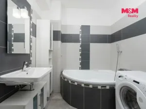 Prodej bytu 3+kk, Včelná, Dolní, 63 m2