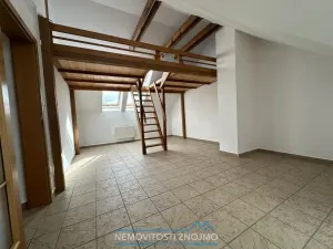 Pronájem bytu 3+1, Znojmo, Na Bojišti, 130 m2