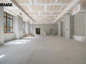 Prodej ubytování, Karlovy Vary, Sovova stezka, 1500 m2