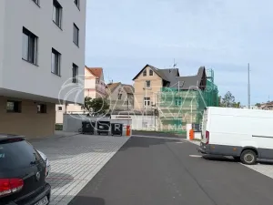 Pronájem bytu 1+kk, Plzeň - Skvrňany, Na Průhonu, 36 m2