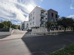 Pronájem bytu 1+kk, Plzeň - Skvrňany, Na Průhonu, 36 m2