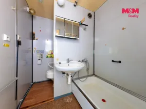Prodej bytu 1+kk, Karlovy Vary - Rybáře, U Koupaliště, 24 m2
