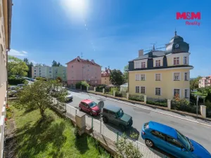 Prodej bytu 3+1, Karlovy Vary, Jiráskova, 74 m2
