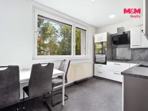 Prodej bytu 3+1, Jablonec nad Nisou - Mšeno nad Nisou, Mechová, 72 m2