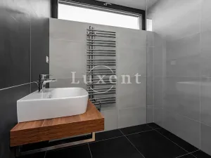 Prodej rodinného domu, Velké Popovice, Malostranská, 350 m2