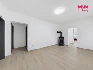 Prodej bytu 4+1, Lhotka nad Labem, 75 m2