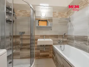 Prodej bytu 4+kk, Malý Újezd - Vavřineč, 102 m2