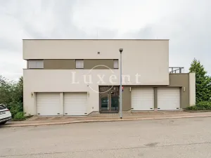 Prodej bytu 2+kk, Praha - Hlubočepy, Výhledová, 74 m2