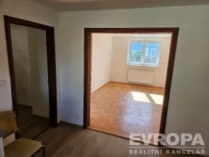 Prodej bytu 2+1, Ústí nad Labem, Kosmova, 55 m2