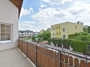 Pronájem vily, Praha - Řeporyje, Žilovská, 500 m2