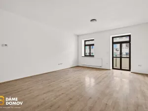 Prodej bytu 2+kk, Uherské Hradiště, Nádražní, 71 m2