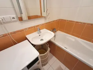 Prodej bytu 3+1, Praha - Bohnice, Poznaňská, 75 m2