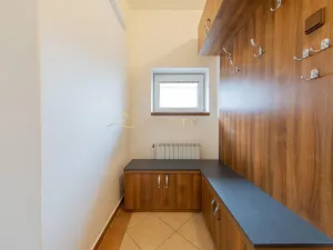 Pronájem bytu 2+1, Olomouc - Neředín, Neředínská, 46 m2