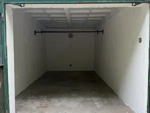 Pronájem ostatní, Slaný, Ouvalova