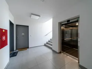 Prodej bytu 4+kk, Praha - Velká Chuchle, Nad závodištěm, 144 m2
