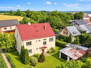 Prodej rodinného domu, Bernartice, 320 m2